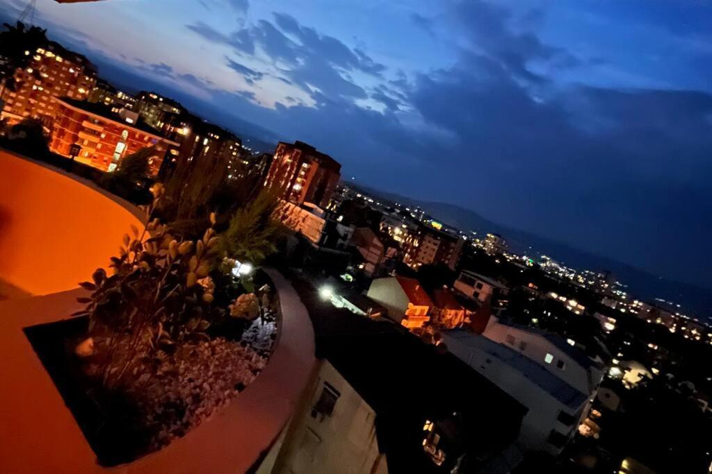 The White Soap Rooftop Skopje Eksteriør bilde